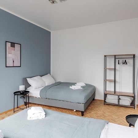 Flats 4 You, Moderne City Wohnung Naehe Hbf, Due-Messe 20 Min, Netflix, Kueche Duisbourg Extérieur photo