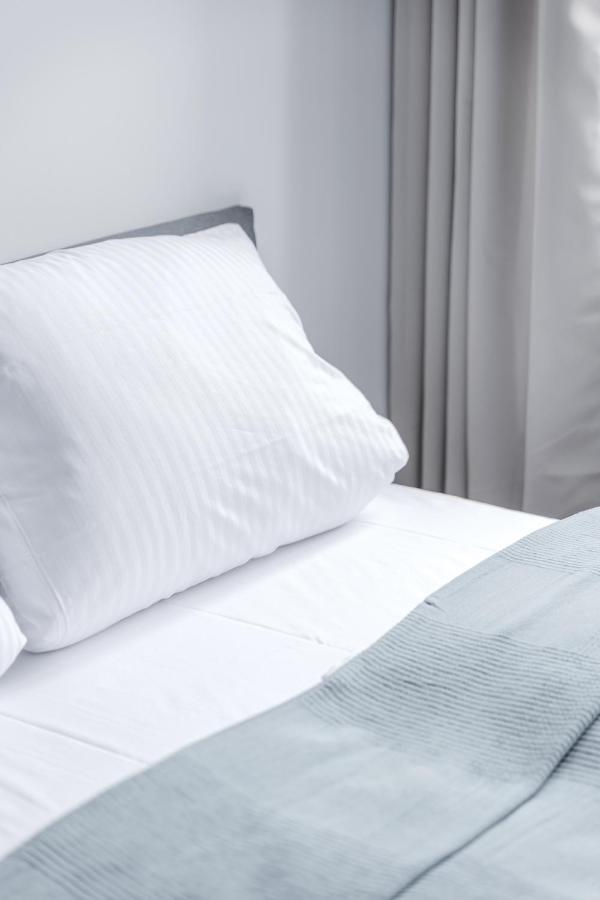 Flats 4 You, Moderne City Wohnung Naehe Hbf, Due-Messe 20 Min, Netflix, Kueche Duisbourg Extérieur photo