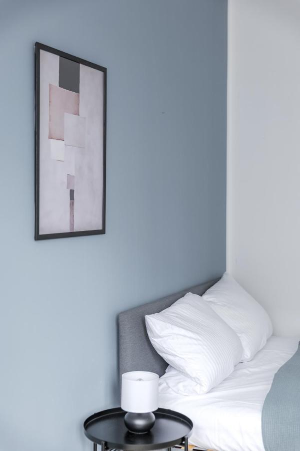 Flats 4 You, Moderne City Wohnung Naehe Hbf, Due-Messe 20 Min, Netflix, Kueche Duisbourg Extérieur photo