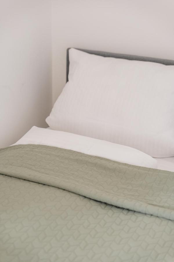 Flats 4 You, Moderne City Wohnung Naehe Hbf, Due-Messe 20 Min, Netflix, Kueche Duisbourg Extérieur photo